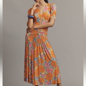 New FARM Rio x Anthropologie Short Sleeve VNeck Ruched Dress